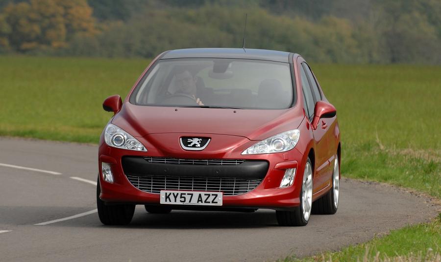  Peugeot 308 GT 2008 года  (фото 33 из 101)